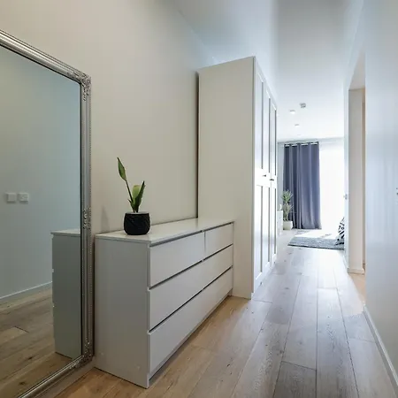Appartamento Elegant Flat Heart Of - Family Of 3 People Reval